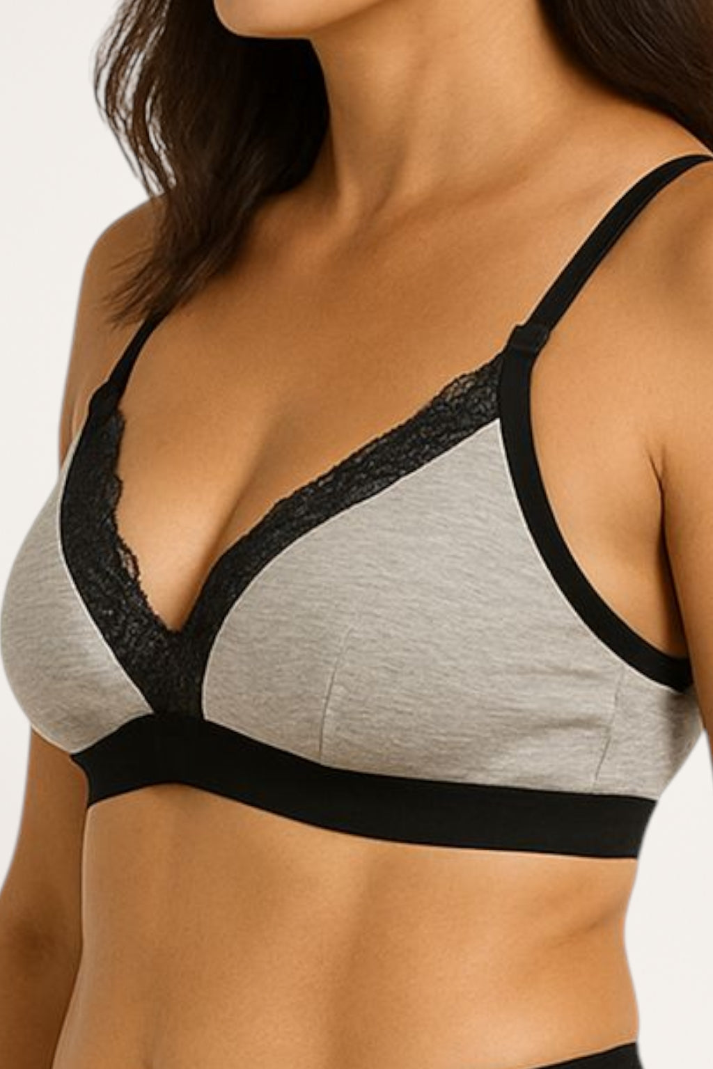 Conjunto de Calcinhas e Sutiã com Renda – Conforto e Delicadeza